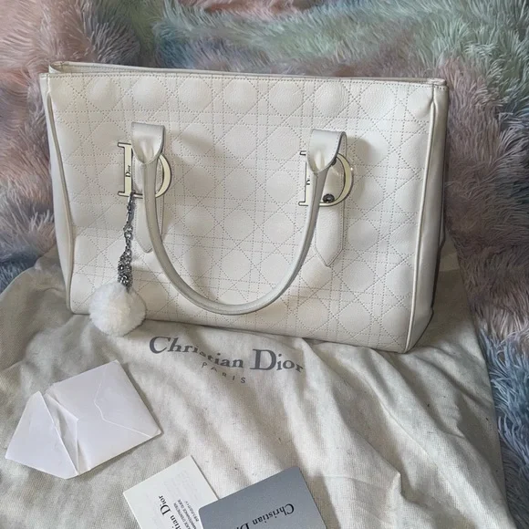 Dior White Tote Bag - Picture 1 of 13